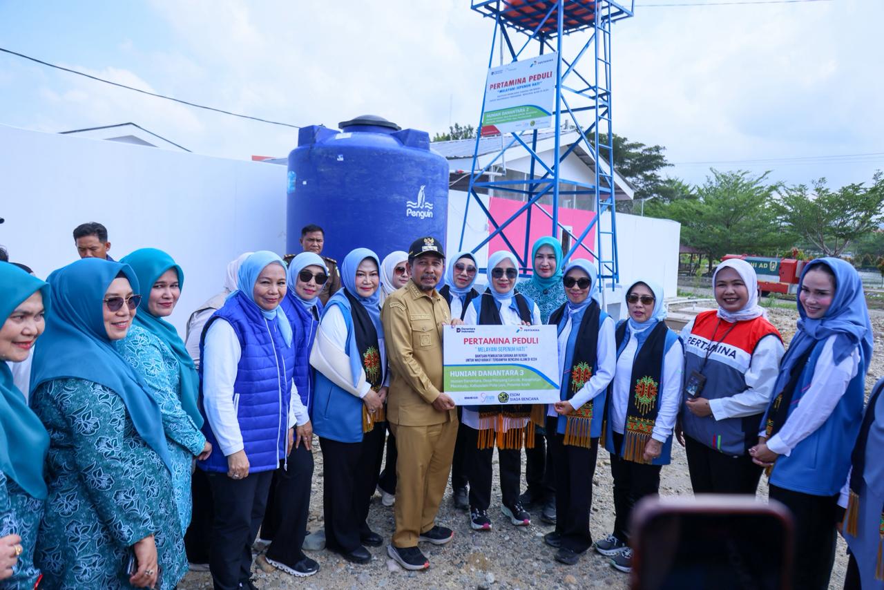 Seruni Kabinet Merah Putih Salurkan Bantuan dan Resmikan Toilet Net-Zero di Pidie Jaya