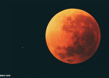 Gerhana Bulan Total Hiasi Langit Indonesia, BMKG: Puncak Terjadi Selasa Malam