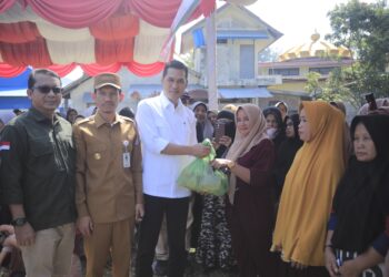 Gerakan Pangan Murah Digelar di Aceh Barat, Warga Tebus 600 Paket Sembako