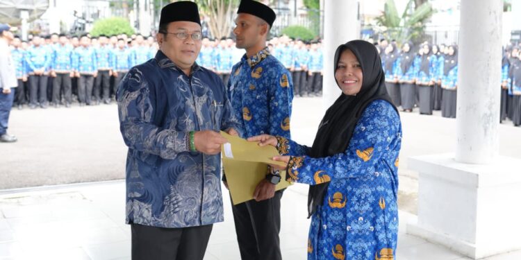 Wali Kota Sabang Serahkan SK PPPK Paruh Waktu kepada 768 Pegawai