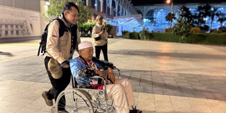 30.611 Jemaah Haji Tiba di Tanah Suci, Layanan Ramah Lansia Diperkuat