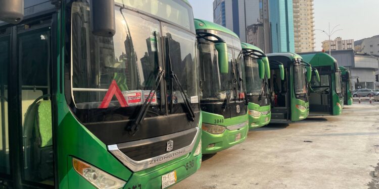 Jemaah Haji Indonesia Nikmati Layanan Bus Shalawat Nonstop di Makkah