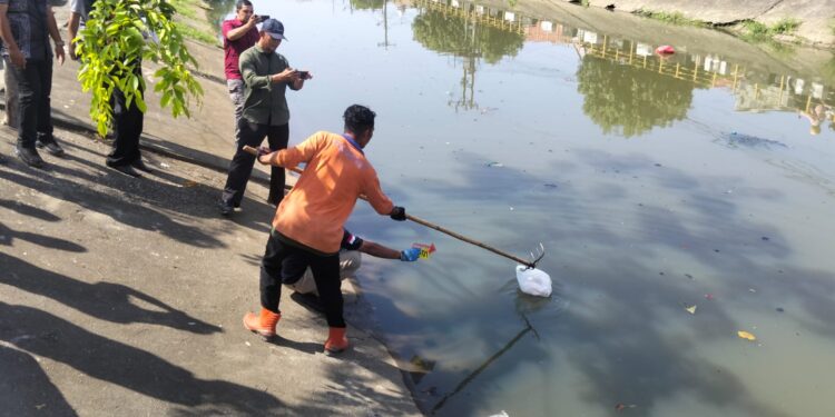 Janin Enam Bulan Ditemukan Terbungkus Kain di Bantaran Krueng Doy Banda Aceh