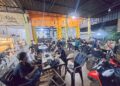 Listrik Padam, Warga Abdya Andalkan Warkop untuk Ngecas HP dan Akses Internet