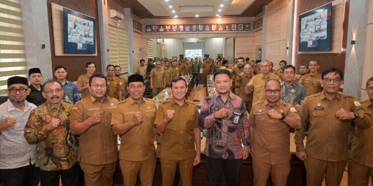 Wagub Aceh Fadhlullah Buka Rakor Pencegahan Korupsi Bersama KPK RI