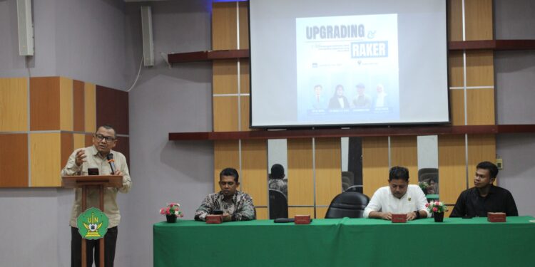 SEMA FAH UIN Ar-Raniry Gelar Upgrading dan Raker