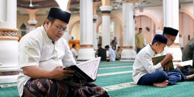 Khatam Al-Quran Jadi Momentum Refleksi, Wali Kota Ajak Bangun Sabang dengan Spirit Hijrah
