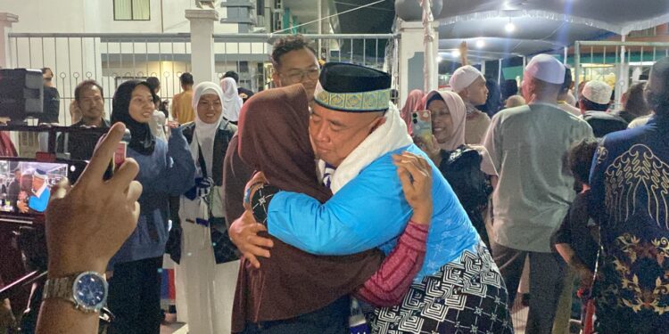 391 Jemaah Haji Kloter JKG-01 Mendarat di Tanah Air, Awali Operasional Debarkasi Jakarta 2026