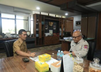 Viral Siswa Seberangi Sungai di Atas Tali, Pemerintah Aceh Desak BNPB Bangun Empat Jembatan