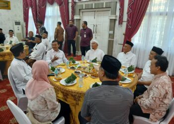 Silaturahmi dengan Imam Masjid Raya Baiturrahman, Wagub Aceh Dorong Penguatan Program Keagamaan
