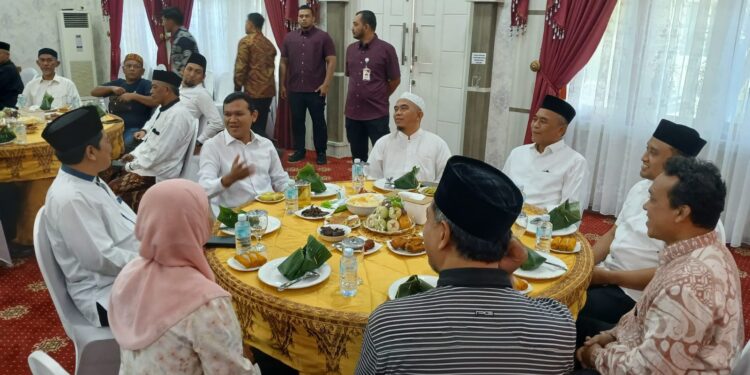 Silaturahmi dengan Imam Masjid Raya Baiturrahman, Wagub Aceh Dorong Penguatan Program Keagamaan