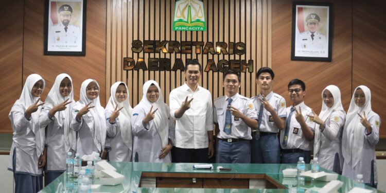 SMA 2 Banda Aceh Tembus Grand Final LCC Empat Pilar MPR-RI, Sekda Nasir Siapkan Karantina