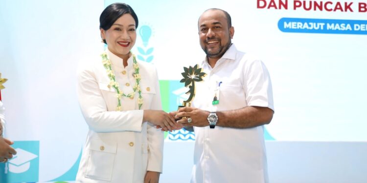 Bank Aceh Syariah Raih KEJAR Award OJK 2026 pada Puncak Hari Indonesia Menabung dan Bulan Literasi Keuangan