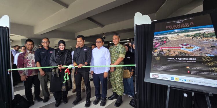 Dibuka Wali Kota Banda Aceh, PFI Hadirkan Pameran Foto “Prahara Pulau Emas” untuk Edukasi Kebencanaan