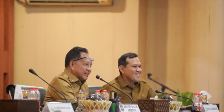 Mendagri Respons Laporan Wagub Aceh, Solusi Kelangkaan Semen Segera Dicari