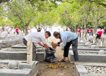 Kemendukbangga/BKKBN Aceh Gelar Gerakan ASRI di Taman Makam Pahlawan