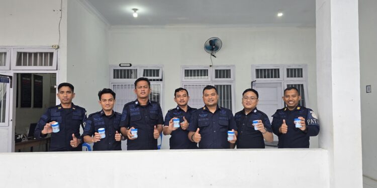 Komitmen Bersih dari Narkoba, Lapas Blangpidie Tes Urine 23 Warga Binaan dan 7 Petugas