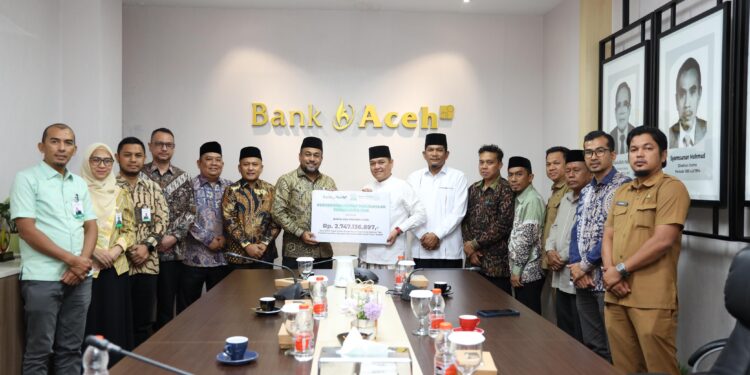 Bank Aceh Salurkan Zakat Perusahaan Rp 11,94 Miliar, BMA: Muzaki Terbesar di Aceh