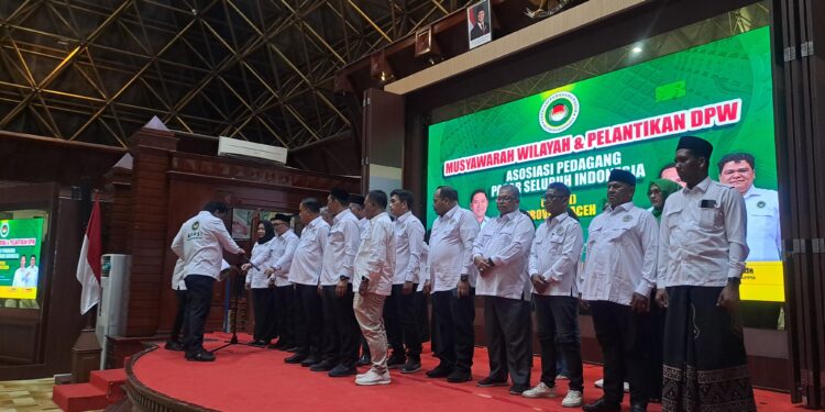 APPSI Aceh Dilantik, Pengurus Baru Diminta Perjuangkan Kepentingan Pedagang