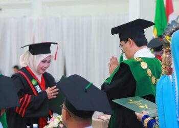 UIN Ar-Raniry Wisuda 1.618 Lulusan, 11 di Antaranya Mahasiswa Asing