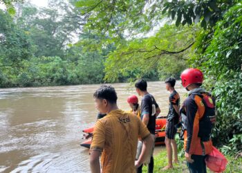 Basarnas Cari Warga Terseret Arus Sungai di Aceh Jaya